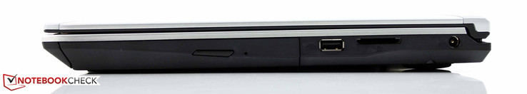 prawy bok: napęd optyczny (DVD), USB 2.0, czytnik kart pamięci, gniazdo zasilania