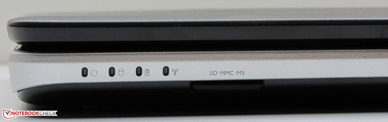 przód: kontrolki LED i czytnik kart pamięci (SD, MMC, MS)