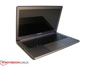 z bliska: Lenovo IdeaPad U300s