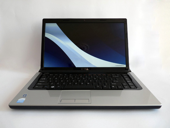 Dell Studio 1555