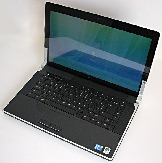 Dell Studio XPS 16 (ATI MR HD 4670)