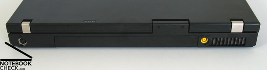 Lenovo Thinkpad R61 z tyłu