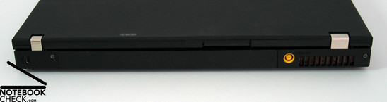Lenovo Thinkpad T61 od tyłu