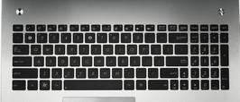 klawiatura QWERTY (fot. Asus)