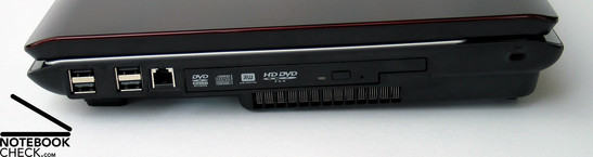 prawy bok: 4x USB, modem, HD-DVD, szczeliny wentylacyjne, blokada Kensingtona