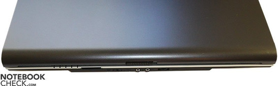 Toshiba Satellite A110-195 z przodu