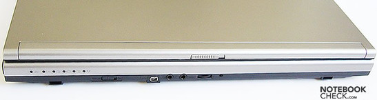 Toshiba Tecra M9 z przodu