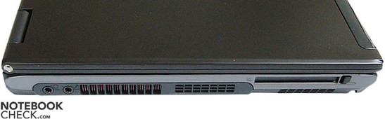 Fujitsu-Siemens LifeBook S2110 z lewej