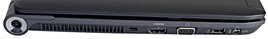 lewy bok: gniazdo zasilania, wylot układu chłodzenia, złącze blokady Kensingtona, HDMI, VGA/D-Sub, USB, i.LINK S400