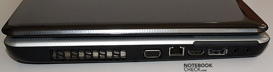 lewy bok: wylot wentylacji, VGA, LAN, HDMI, eSATA/USB, wyjście słuchawkowe, wejście mikrofonowe