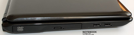 lewy bok: napęd optyczny, 2x USB