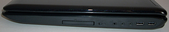 prawy bok: ExpressCard, przełączniki WLAN, złącze słuchawkowe (combo), złącze słuchawkowe, mikrofon, 2x USB
