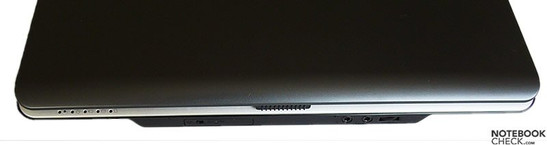 Toshiba Satellite M100-165  z przodu