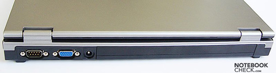 Toshiba Tecra M9 od tyłu