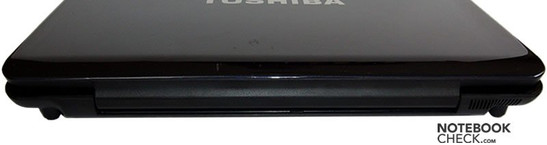 Toshiba Satellite A200-14D od tyłu