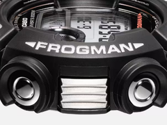 Zbliżenie na zegarek Casio Frogman