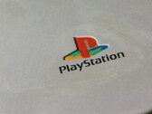 Sony po raz pierwszy wypuściło oryginalną konsolę PlayStation w 1994 roku w Japonii.