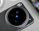 Vivo X200 Ultra z uchwytem i telekonwerterem: Recenzenci zrobili już niesamowite zdjęcia i filmy za pomocą nowego flagowego aparatu Zeiss (źródło zdjęcia: Weibo)