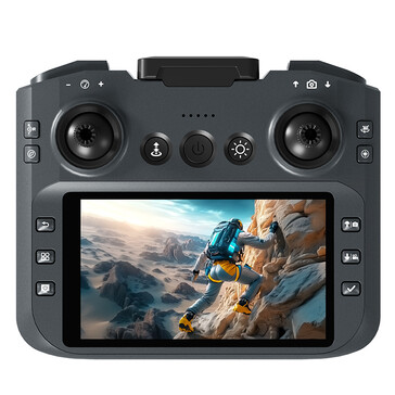 Pilot posiada dodatkowe przyciski, które mogą okazać się całkiem praktyczne (Źródło obrazu: ZHRC)