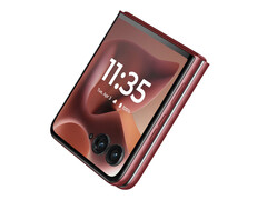 Razr 60 Ultra będzie działał pod adresem Android 15, gdy zostanie wprowadzony na rynek jeszcze w tym roku. (Źródło zdjęcia: via Evan Blass)