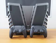 Zestawy deweloperskie PS5 Pro podobno przypominają swoich poprzedników, z których część trafiła do serwisu eBay. (Źródło obrazu: eBay)