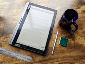 Recenzja konwertowalnego Lenovo ThinkBook Plus Twist Gen 4: Hybryda E Ink i OLED