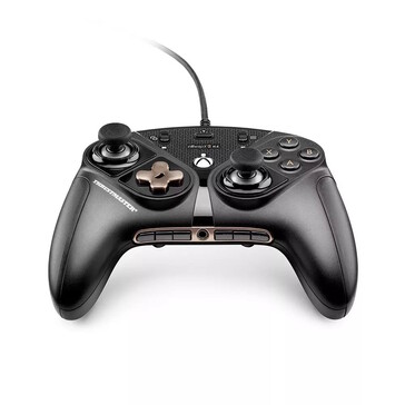 Dostępne jest gniazdo 3,5 mm (źródło obrazu: Thrustmaster)