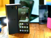 Recenzja telefonu Motorola Razr Plus 2026