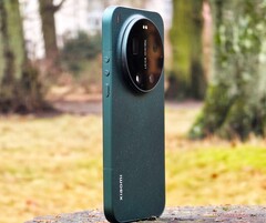 Xiaomi 17 Ultra umieszcza teleobiektyw 200 MP z ciągłym zoomem w okrągłej obudowie