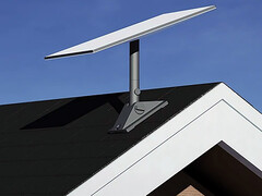 Obrotowy uchwyt antenowy Starlink Standard Kit do montażu na dachach. (Źródło zdjęcia: Starlink)
