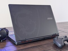 Potencjał Crosshair 18 HX do gier mógłby zostać znacznie zwiększony, gdyby MSI pozwoliło na opcje RTX 5070 Ti (źródło obrazu: Notebookcheck)