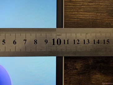 Wąskie ramki boczne