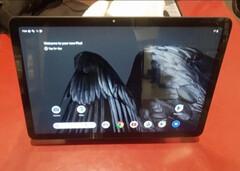 Premiera Pixel Tablet nastąpi jeszcze przez kilka miesięcy. (Źródło obrazu: Facebook Marketplace via @VNchocoTaco)