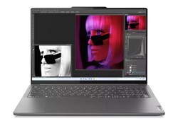 Lenovo Slim Pro 9i 16IRP8. Jednostka testowa dostarczona przez Lenovo