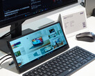 Acer PM131QT to niewielki monitor pomocniczy dla fanów symulacji i innych zastosowań