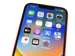 Komunikacja satelitarna na iPhonie 14 pozostaje na razie bezpłatna (Zdjęcie: Notebookcheck.com)