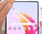 UTG w Samsungu Galaxy Z Fold6 może być odporny na zarysowania od paznokci, w przeciwieństwie do Galaxy Z Fold5. (Zdjęcie: JerryRigEverything)