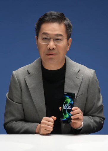 Lu Weibing prezentuje pierwszy frontowy wygląd Xiaomi 17 Ultra (źródło obrazu: Lu Weibing)