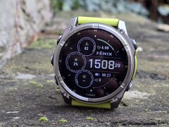 Garmin Fenix 9 może otrzymać nową konstrukcję anteny, pokazano symboliczne zdjęcie smartwatcha Fenix
