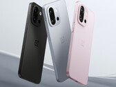 OnePlus 13T będzie pierwszym kompaktowym flagowym smartfonem firmy od jakiegoś czasu. (Źródło zdjęcia: OnePlus)
