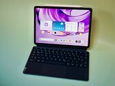 Lenovo Yoga Tab Gen 2 to wysokiej jakości tablet oferujący wiele możliwości.