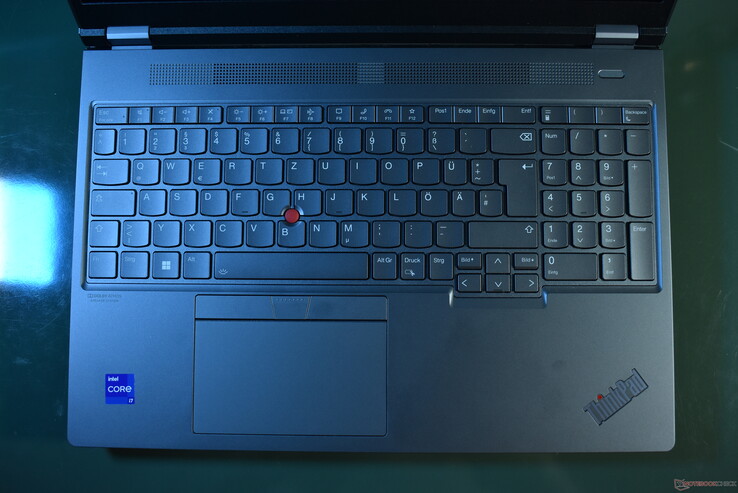 Lenovo ThinkPad P16 Gen 2: Klawiatura