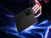 Win Tablet jest wyposażony w 8,4-calowy wyświetlacz. Na zdjęciu: fotografia promocyjna prezentująca kompaktową konstrukcję urządzenia.