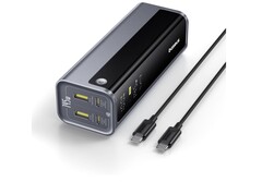 Power bank Baseus EnerGeek GP12 o pojemności 20 800 mAh jest obecnie o 38% tańszy na Amazon. (Źródło zdjęcia: Amazon)