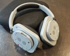 Słuchawki Nothing Headphone 1 zostały zaprezentowane wraz z telefonem Phone 3 (źródło zdjęcia: Nothing)
