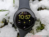 Pixel Watch może być bardziej odporny na zarysowania niż jego następca. (Źródło obrazu: Notebookcheck)