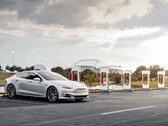 Tesla będzie teraz wyświetlać czas oczekiwania na stację Supercharger (zdjęcie: Tesla)