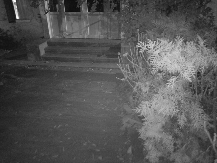 Fotografia nocna: Kamera noktowizyjna (Źródło obrazu: Sergey Tarasov - Notebookcheck)