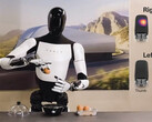 Robot Tesla Optimus w akcji. Firma zamierza wyprodukować 5000 humanoidów w 2025 r. (źródło zdjęcia: Tesla)