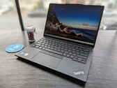 Recenzja laptopa Lenovo ThinkPad E14 G5 Intel: Core i7-1355U vs. Ryzen 7 7730U